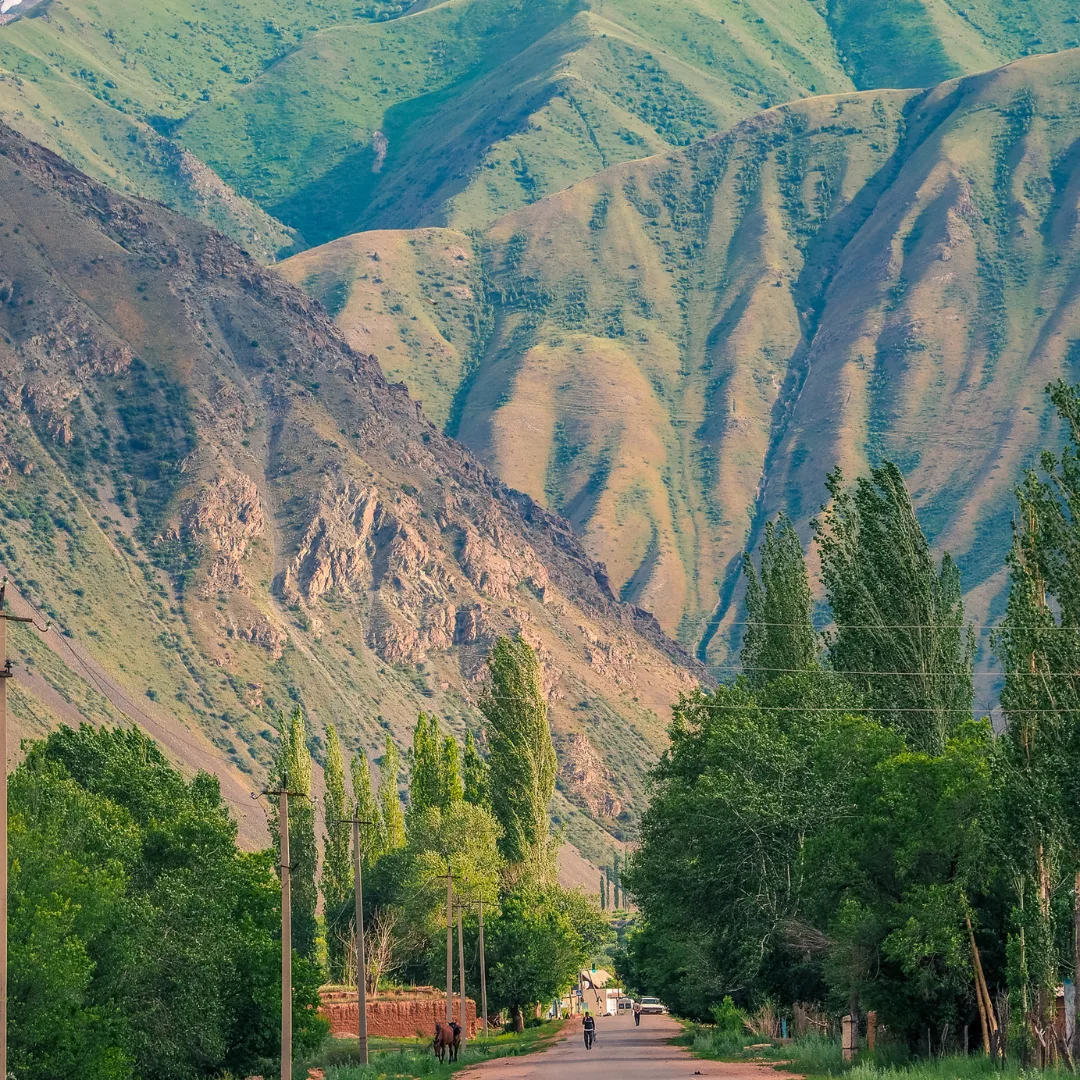 Song-Kul to Kyzyl-Oi – Remote Village Stay