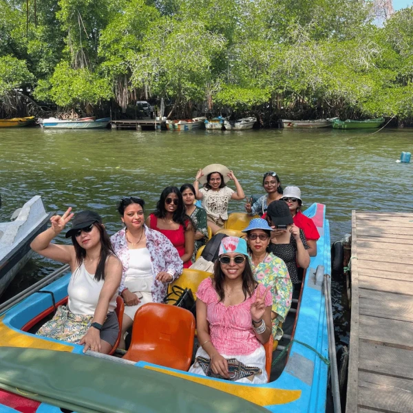 Travel Anxiety in Women: How Group Tours Reduce Fear & Stress