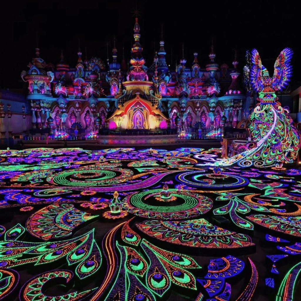 Transfer to Phuket and evening carnival magic show