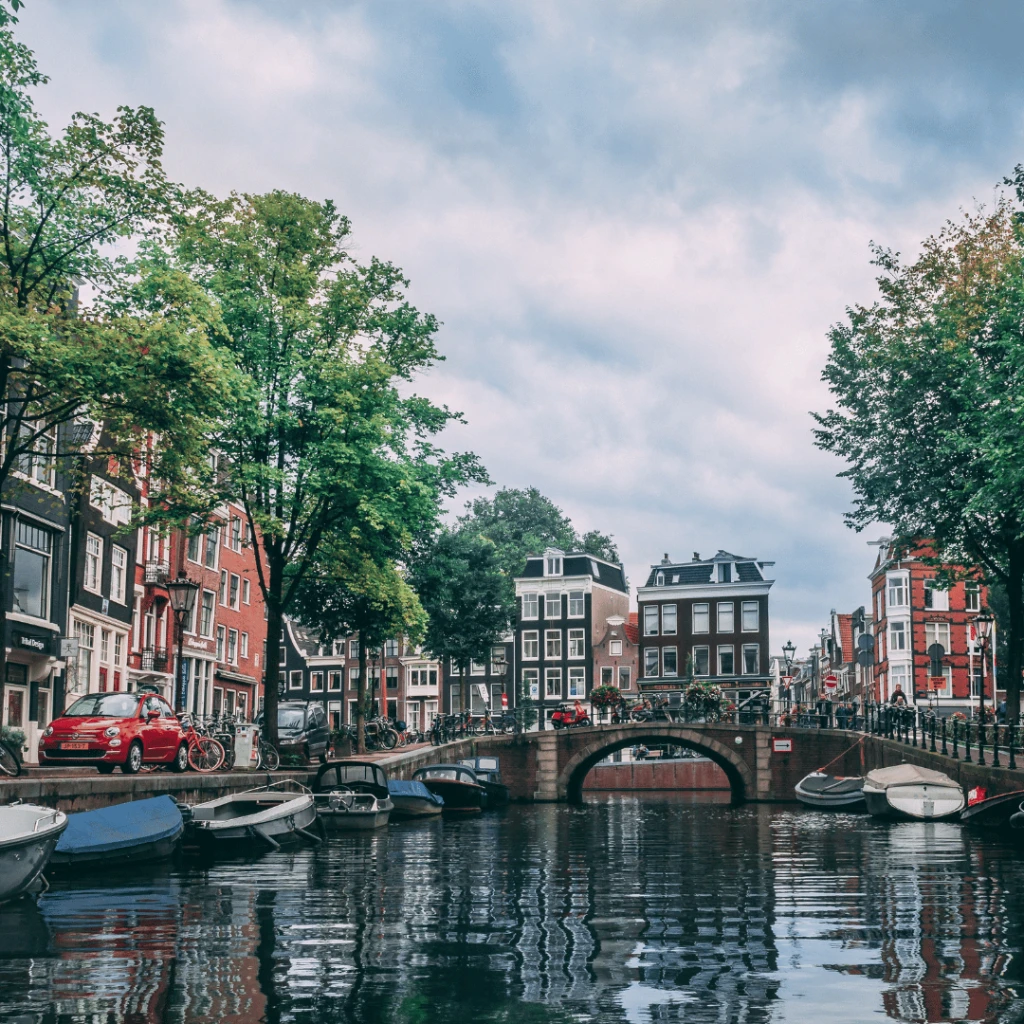 Paris to Amesterdam by Bus (Approx 7-8 hrs) | Evening free to explore.